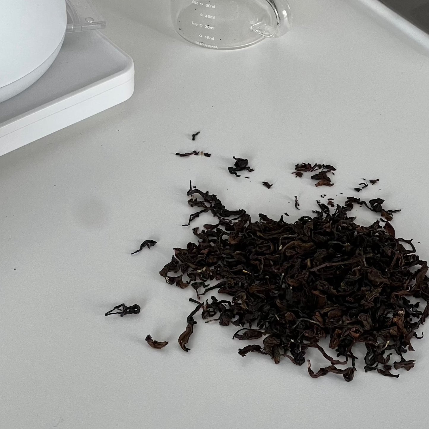 TIEGUANYIN  BLACK  TEA   鐵觀音紅茶